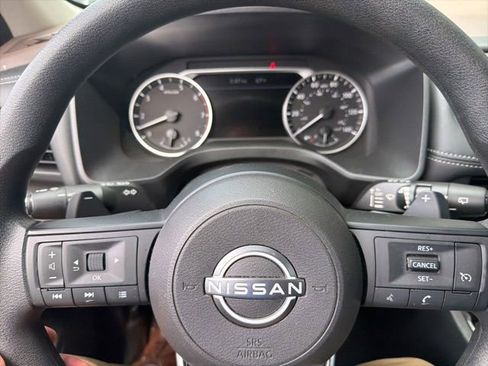 Used 2023 Nissan Rogue S FWD image 26
