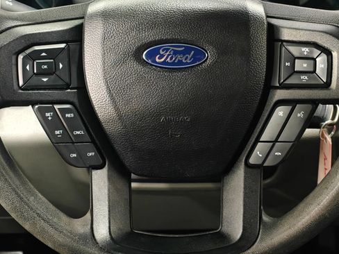 Used 2016 Ford F150 XLT w/ Trailer Tow Package AWD/4WD image 5