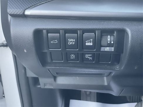 Used 2021 Subaru Forester Premium image 17