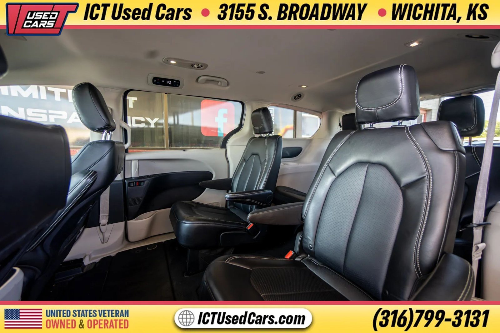 Used 2024 Chrysler Pacifica Touring-L FWD image 15