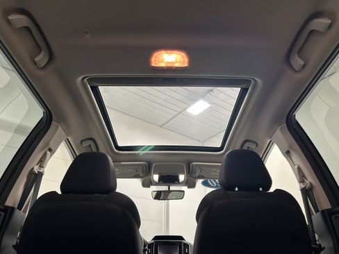 Used 2020 Subaru Forester Premium AWD/4WD image 25