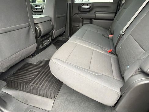 Used 2025 Chevrolet Silverado 2500 Custom w/ Custom Convenience Package image 18