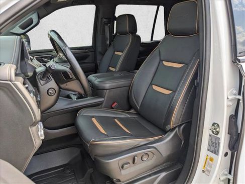Used 2023 GMC Yukon AT4 w/ AT4 Premium Plus Package image 17