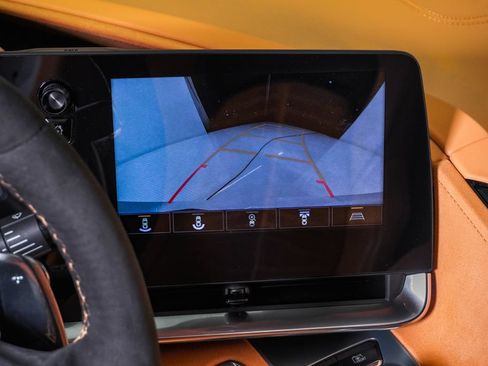 Used 2021 Chevrolet Corvette Stingray Premium Cpe w/ Z51 Performance Package RWD image 26