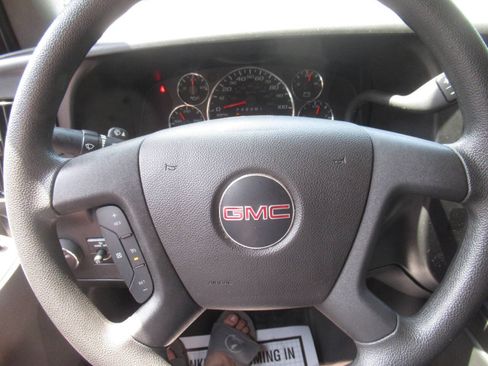 Used 2025 GMC Savana 2500 w/ Driver Convenience Package RWD image 19