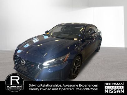 Used 2023 Nissan Altima 2.5 SR w/ SR Premium Package