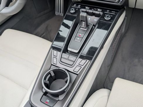 Certified 2022 Porsche 911 Targa 4 GTS AWD/4WD image 15