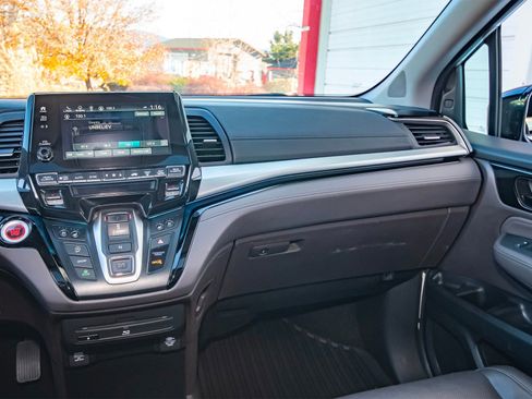 Used 2019 Honda Odyssey Elite image 37