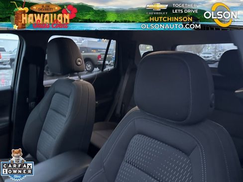 Used 2025 Chevrolet Equinox LT w/ Safety and Technology Package image 12