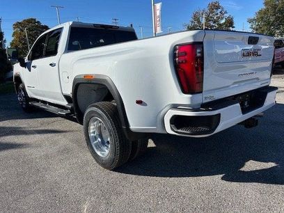 New 2026 GMC Sierra 3500 Denali w/ Denali Reserve Package