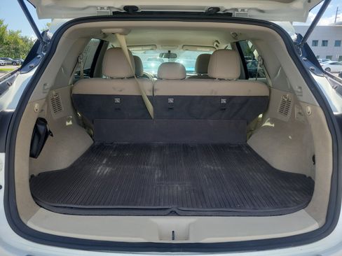 Used 2017 Nissan Murano S w/ Navigation Package FWD image 11