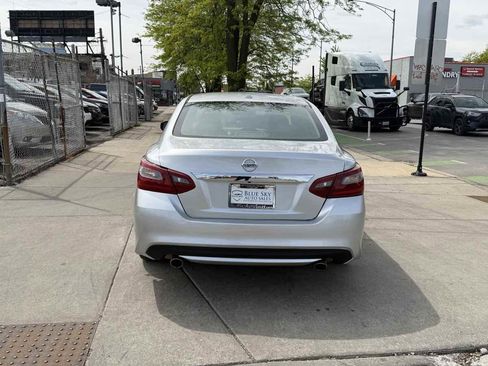 Used 2018 Nissan Altima 2.5 SL FWD image 6