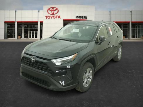 New 2025 Toyota RAV4 XLE image 5