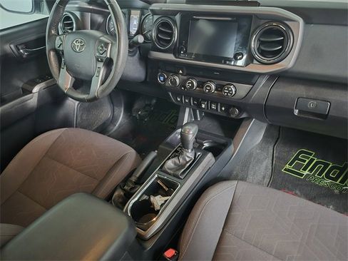 Used 2019 Toyota Tacoma TRD Sport image 42