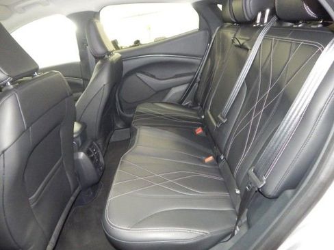 Used 2021 Ford Mustang Mach-E Select image 12