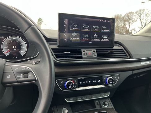 Used 2023 Audi Q5 2.0T Premium Plus w/ Premium Plus Package image 30