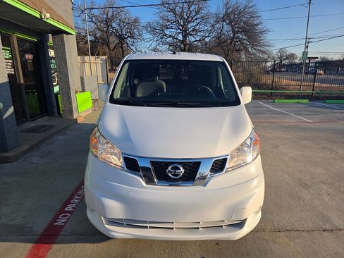 Used 2020 Nissan NV200 SV w/ Back Door Glass Package image 64