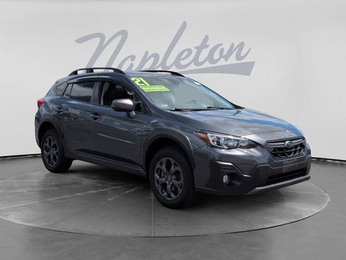 Used 2021 Subaru Crosstrek 2.5i Sport w/ Moonroof Package AWD/4WD image 3