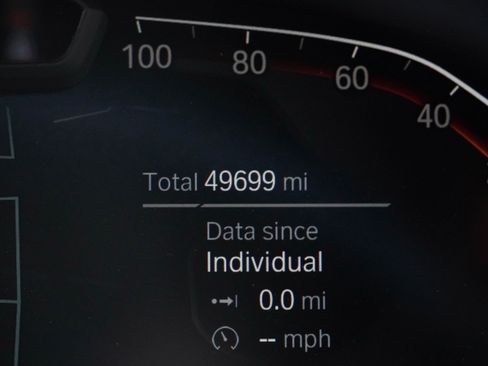 Used 2021 BMW 540i w/ Premium Package image 21