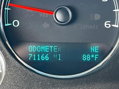 Used 2013 Chevrolet Tahoe LS RWD image 13