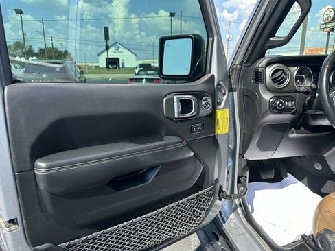 Used 2021 Jeep Wrangler Unlimited Rubicon image 7