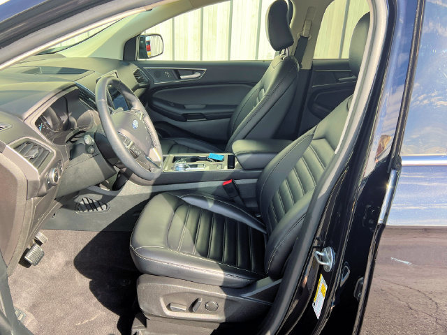 Used 2024 Ford Edge SEL w/ Convenience Package AWD/4WD image 13