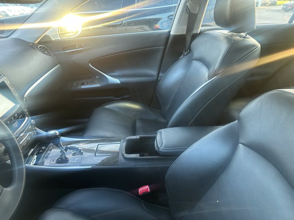 Used 2011 Lexus IS 350 AWD w/ Luxury Plus Value Edition image 25