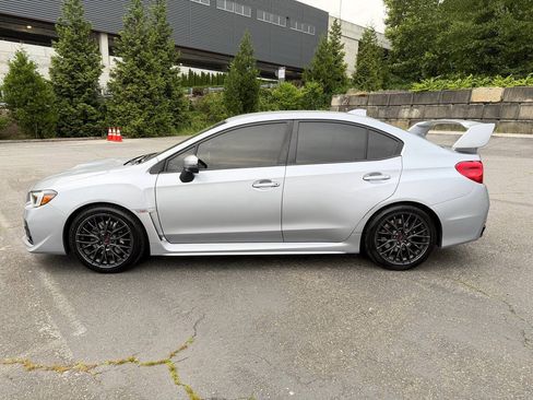 Used 2015 Subaru WRX STI AWD/4WD image 18