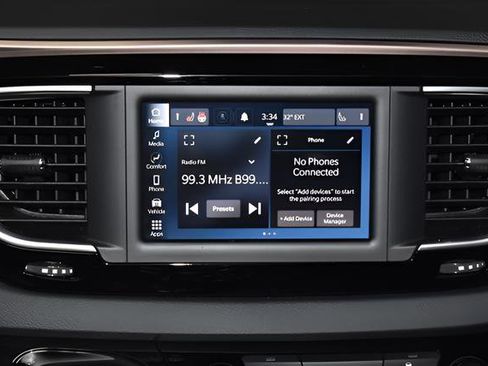 Used 2023 Chrysler Voyager LX FWD image 15