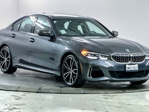 Used 2020 BMW M340i w/ Premium Package image 9