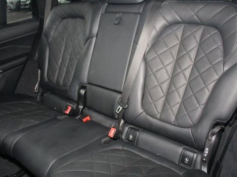 Certified 2024 BMW X7 xDrive40i w/ Executive Package image 25