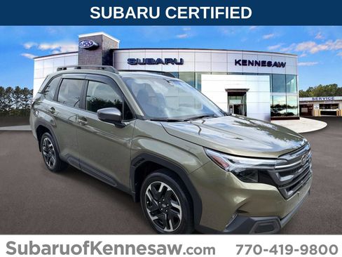 Used 2025 Subaru Forester Limited w/ Popular Package #2 AWD/4WD image 1