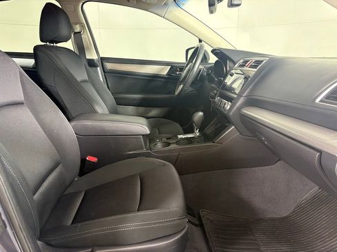 Used 2017 Subaru Legacy 2.5i Premium AWD/4WD image 14