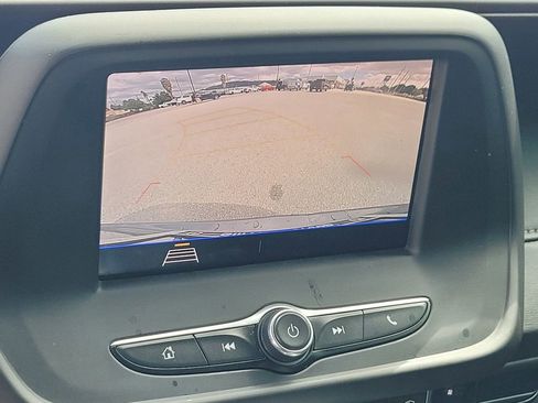 Used 2020 Chevrolet Camaro LT RWD image 17