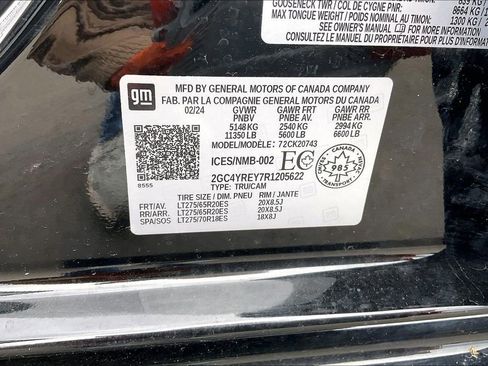 Used 2024 Chevrolet Silverado 2500 High Country image 3