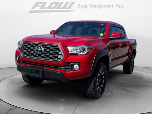 Used 2022 Toyota Tacoma TRD Off-Road w/ Technology Package AWD/4WD image 4