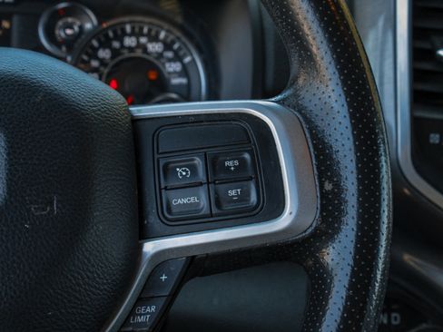 Used 2022 RAM 2500 Big Horn AWD/4WD image 12