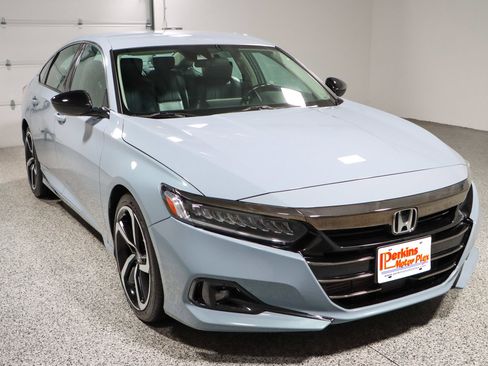 Used 2022 Honda Accord Sport Special Edition image 5
