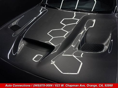 Used 2018 Dodge Challenger SRT Hellcat RWD image 33