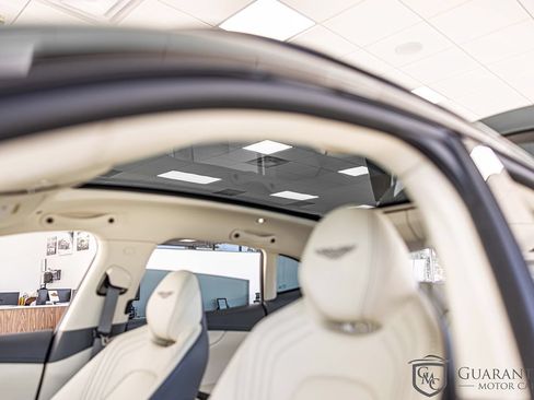Used 2021 Aston Martin DBX AWD/4WD image 20