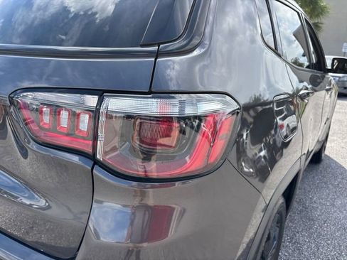 Used 2021 Jeep Compass Latitude w/ Sun and Sound Group image 13