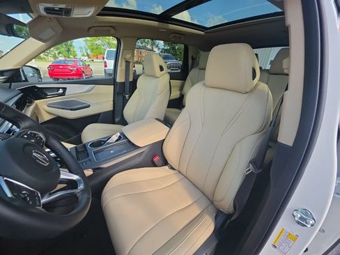 Certified 2026 Acura MDX FWD w/ Technology Package image 13