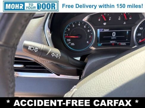 Used 2019 Chevrolet Traverse LT FWD image 15