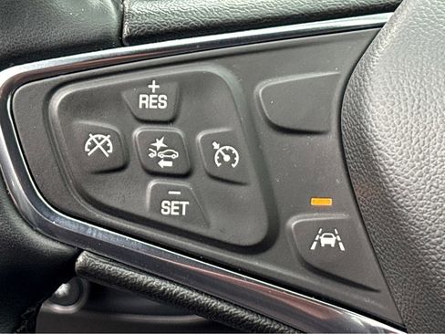 Certified 2024 Chevrolet Equinox LT image 17