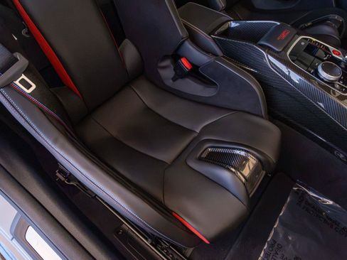 Used 2023 BMW M4 CSL RWD image 21