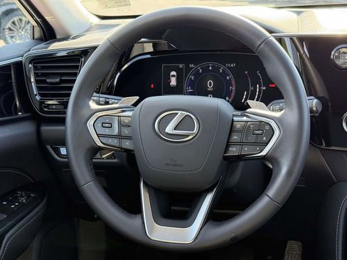 Used 2025 Lexus NX 350 AWD image 9