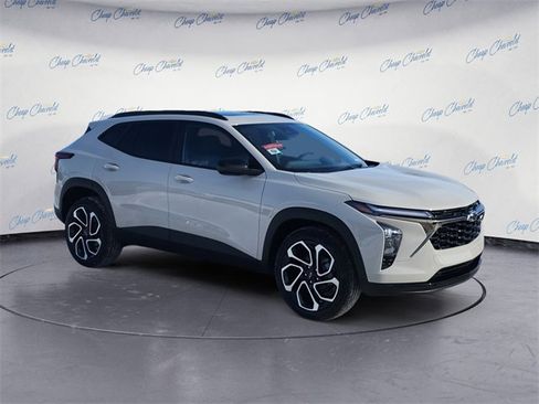 New 2026 Chevrolet Trax RS w/ Sunroof Package image 7