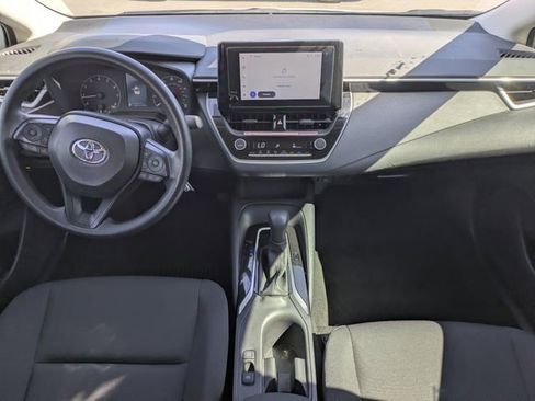 Used 2025 Toyota Corolla LE image 14
