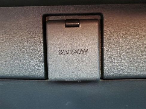 Used 2025 MAZDA CX-50 Meridian Edition w/ Apex Package image 17