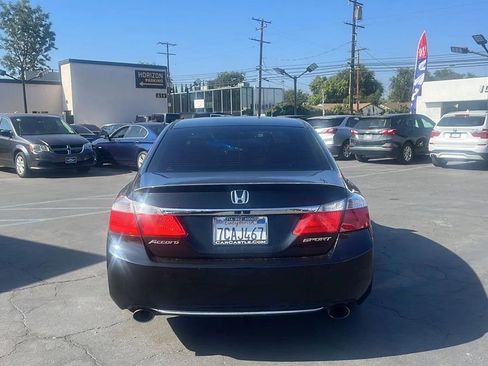 Used 2013 Honda Accord Sport image 4